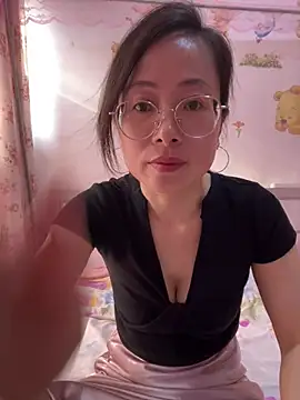 Snapshot of TangTang0530 chatting on July 6, 2026, 10:01 am TangTang0530 online show from July 6, 2026, 10:01 am