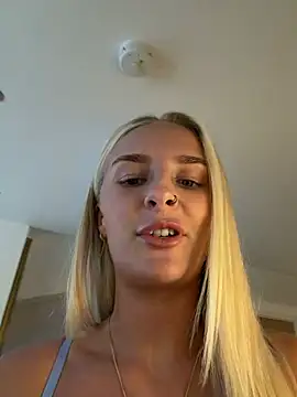 Millymae  online show from July 2, 2026, 6:36 pm