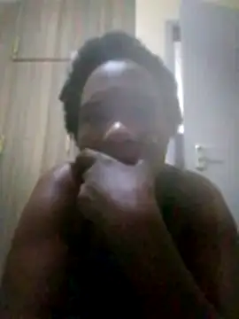 Snapshot of Creamymom4 chatting on June 3, 2026, 5:10 am Creamymom4 online show from June 3, 2026, 5:10 am
