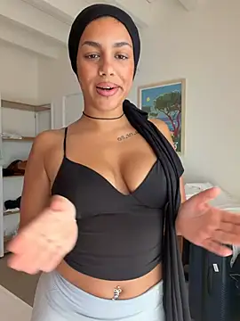 Snapshot of nadiabnssd chatting on July 15, 2026, 11:37 am nadiabnssd online show from July 15, 2026, 11:37 am