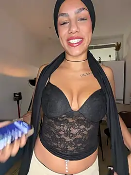 Snapshot of nadiabnssd chatting on July 27, 2026, 8:16 pm nadiabnssd online show from July 27, 2026, 8:16 pm