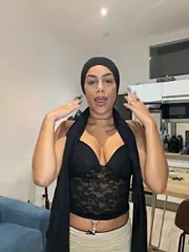 Snapshot of nadiabnssd chatting on July 28, 2026, 9:25 pm nadiabnssd online show from July 28, 2026, 9:25 pm