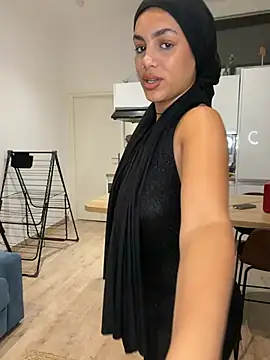 Snapshot of nadiabnssd chatting on August 3, 2026, 9:40 pm nadiabnssd online show from August 3, 2026, 9:40 pm