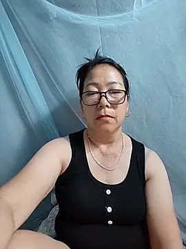 Snapshot of Ai_babylove chatting on June 24, 2026, 10:42 pm Ai babylove online show from June 24, 2026, 10:42 pm
