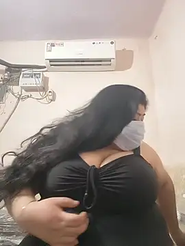 Snapshot of simranjeet_kaur69 chatting on June 14, 2026, 11:12 am simranjeet kaur69 online show from June 14, 2026, 11:12 am