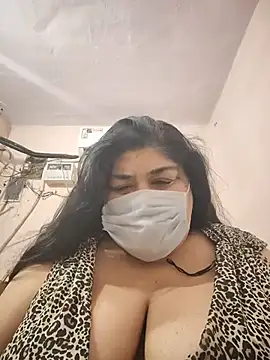 Snapshot of simranjeet_kaur69 chatting on July 25, 2026, 9:01 pm simranjeet kaur69 online show from July 25, 2026, 9:01 pm