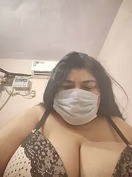 Snapshot of simranjeet_kaur69 chatting on July 26, 2026, 11:22 pm simranjeet kaur69 online show from July 26, 2026, 11:22 pm
