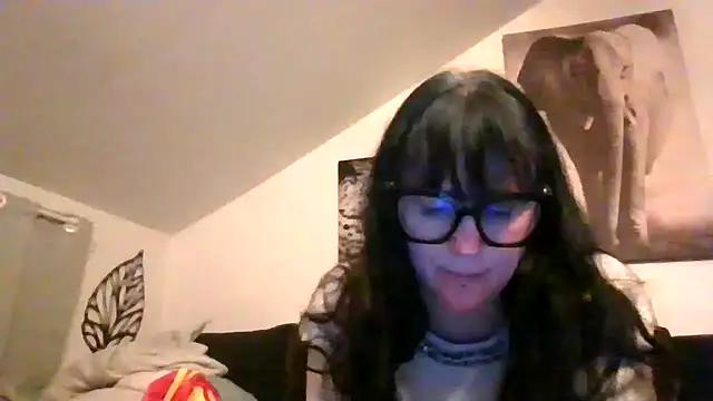 sexujuly88 online show from March 12, 2026, 10:05 pm