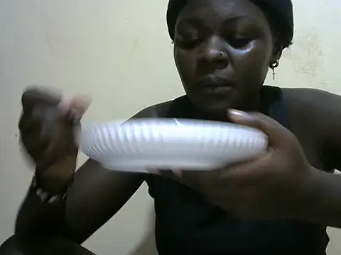 Snapshot of betty_love254 chatting on July 6, 2026, 2:03 pm betty love254 online show from July 6, 2026, 2:03 pm