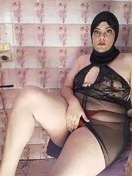 LenaQPeach online show from June 21, 2026, 9:12 am