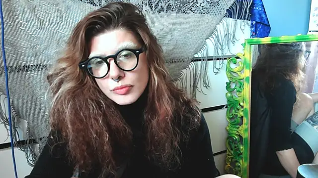 Snapshot of VivienDarkbloom chatting on June 22, 2026, 1:30 pm VivienDarkbloom online show from June 22, 2026, 1:30 pm