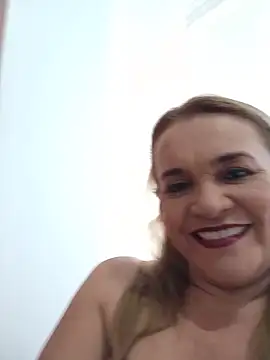 Snapshot of Sara_hilton02 chatting on June 10, 2026, 1:32 pm Sara hilton02 online show from June 10, 2026, 1:32 pm