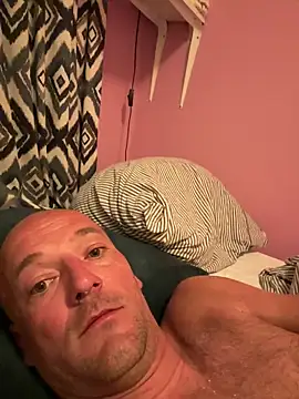 martijn140586 online show from June 1, 2026, 9:38 pm