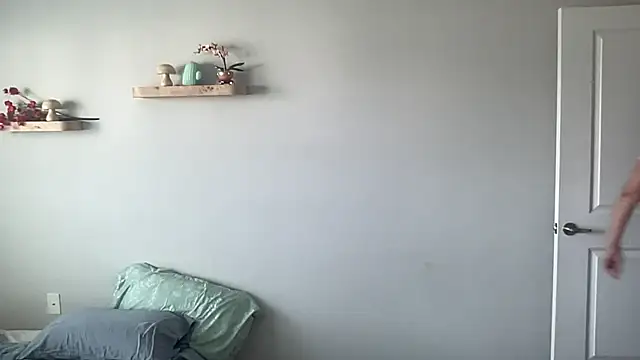 Snapshot of maddiliz chatting on September 20, 2025, 3:13 pm maddiliz online show from September 20, 2025, 3:13 pm