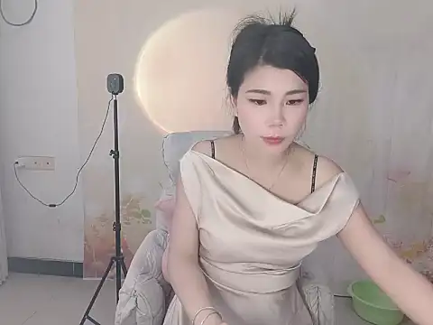 Tina-2026 online show from June 3, 2026, 7:55 am