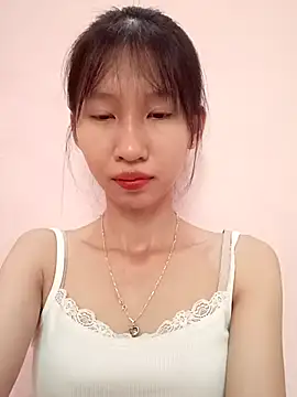 Snapshot of Abi_girl12 chatting on July 6, 2026, 7:38 am Abi girl12 online show from July 6, 2026, 7:38 am