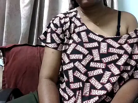 Snapshot of Nisha-moon chatting on June 12, 2026, 3:00 pm Nisha-moon online show from June 12, 2026, 3:00 pm