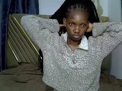 Snapshot of Camilla_doll1 chatting on June 2, 2026, 4:53 pm Camilla doll1 online show from June 2, 2026, 4:53 pm