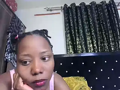Snapshot of spicydele chatting on June 14, 2026, 7:05 pm spicydele online show from June 14, 2026, 7:05 pm