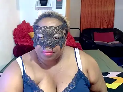 Snapshot of ROSESNICKER00 chatting on July 8, 2026, 8:13 pm ROSESNICKER00 online show from July 8, 2026, 8:13 pm