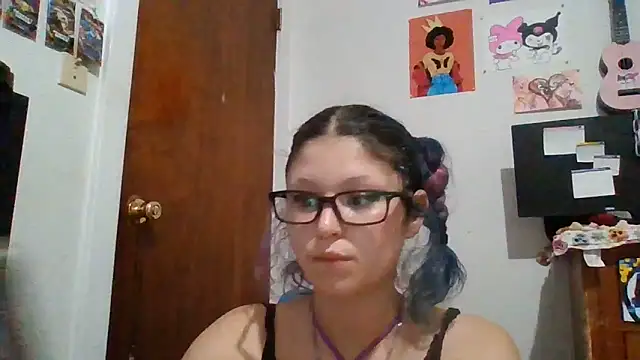 Snapshot of GEEKEDKITTYCAT chatting on June 2, 2026, 8:11 pm GEEKEDKITTYCAT online show from June 2, 2026, 8:11 pm