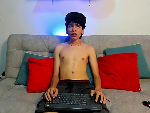 Angel Dustt1 online show from June 30, 2026, 9:27 pm