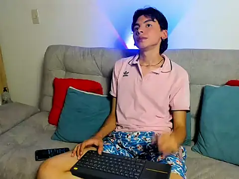 Angel Dustt1 online show from July 5, 2026, 8:27 pm