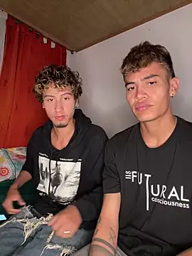Dittoandpayton online show from July 2, 2026, 5:24 am