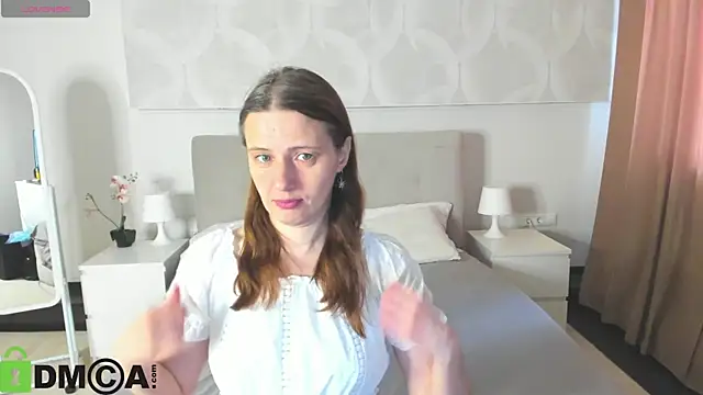 Kathrine-Meyer online show from July 9, 2026, 1:09 am