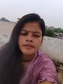 Snapshot of Hot_bhabi0123 chatting on July 9, 2026, 4:38 am Hot bhabi0123 online show from July 9, 2026, 4:38 am