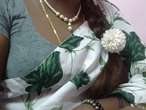 Snapshot of tamil-priyaaa chatting on July 22, 2026, 4:54 pm tamil-priyaaa online show from July 22, 2026, 4:54 pm