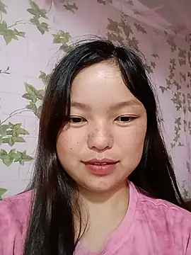Linna-bae online show from June 14, 2026, 2:24 am