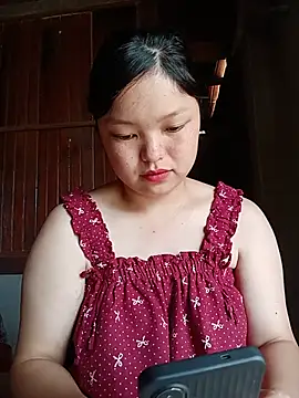 Linna-bae online show from July 15, 2026, 1:55 am
