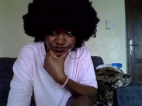 Snapshot of Urfavvduo chatting on July 15, 2026, 8:52 am Urfavvduo online show from July 15, 2026, 8:52 am