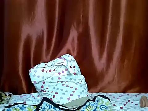 Snapshot of Black_berrry chatting on July 14, 2026, 2:05 am Black berrry online show from July 14, 2026, 2:05 am