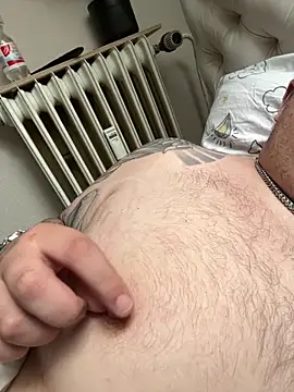 Benny horny21 online show from June 4, 2026, 1:50 pm
