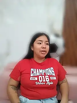 Amber Herrera online show from June 28, 2026, 12:33 pm