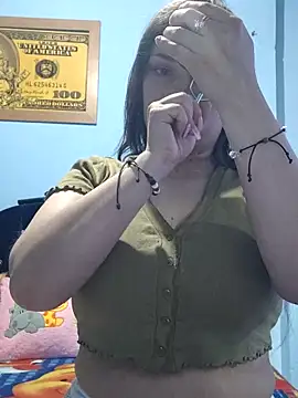 BIGTITS0 online show from June 10, 2026, 6:40 pm