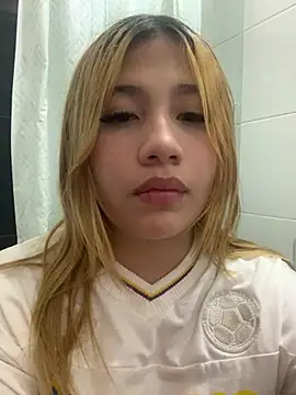 zury cute1 online show from June 28, 2026, 9:37 am