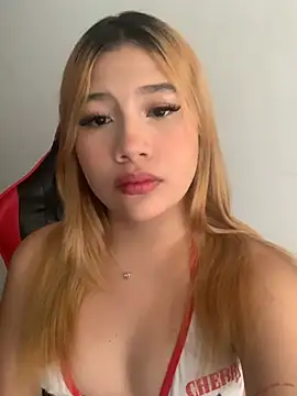zury cute1 online show from June 28, 2026, 9:43 pm