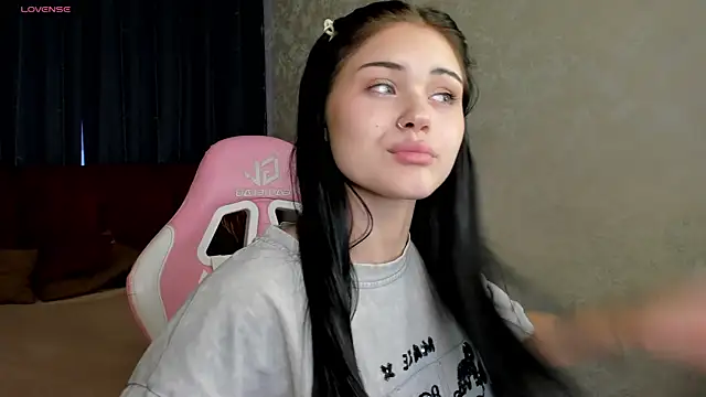 Baby Sunsh1ne  online show from July 5, 2026, 8:54 am