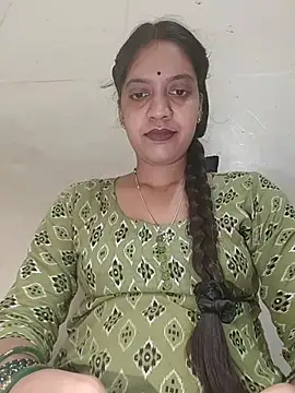 Snapshot of villagebhabhihorny chatting on August 3, 2026, 7:40 am villagebhabhihorny online show from August 3, 2026, 7:40 am