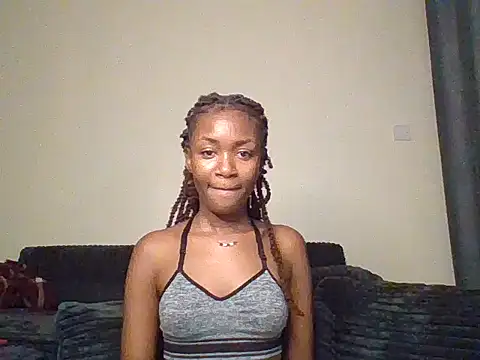 Snapshot of Lill_Miss chatting on July 7, 2026, 10:03 pm Lill Miss online show from July 7, 2026, 10:03 pm