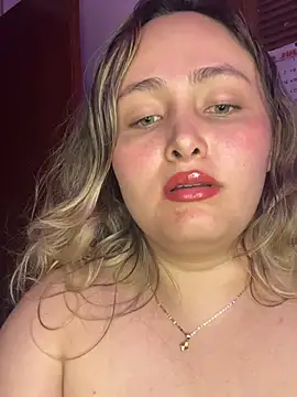 Rositafresitaa online show from June 9, 2026, 4:35 am