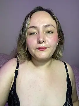Rositafresitaa online show from June 11, 2026, 11:47 pm