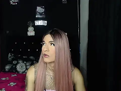 Snapshot of madame_kitty chatting on July 8, 2026, 9:08 pm madame kitty online show from July 8, 2026, 9:08 pm