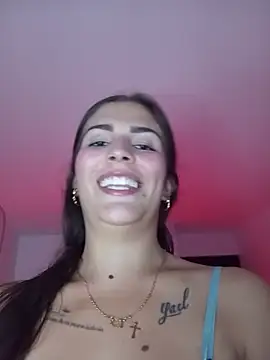 Snapshot of vero_nica1 chatting on June 11, 2026, 7:28 am vero nica1 online show from June 11, 2026, 7:28 am