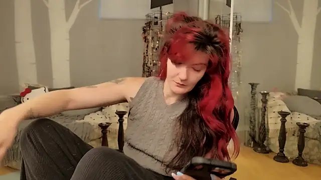 Snapshot of youngmilfBlossom chatting on June 20, 2026, 5:27 pm youngmilfBlossom online show from June 20, 2026, 5:27 pm