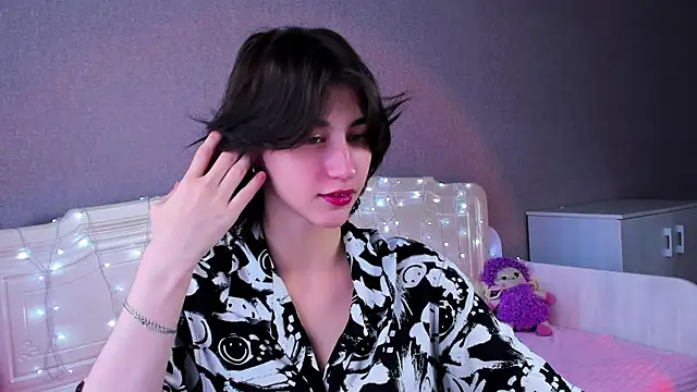 Snapshot of Carolina_Lu chatting on July 25, 2026, 1:15 am Carolina Lu online show from July 25, 2026, 1:15 am