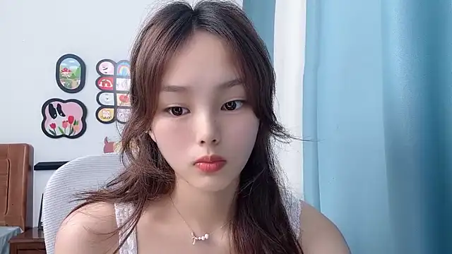 Snapshot of pingping78 chatting on June 14, 2026, 2:35 am pingping78 online show from June 14, 2026, 2:35 am